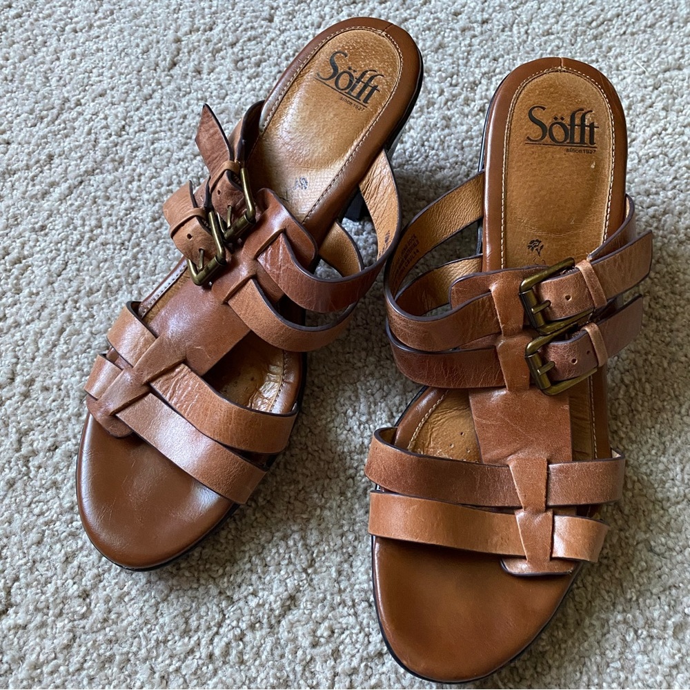 Sofft leather sandal